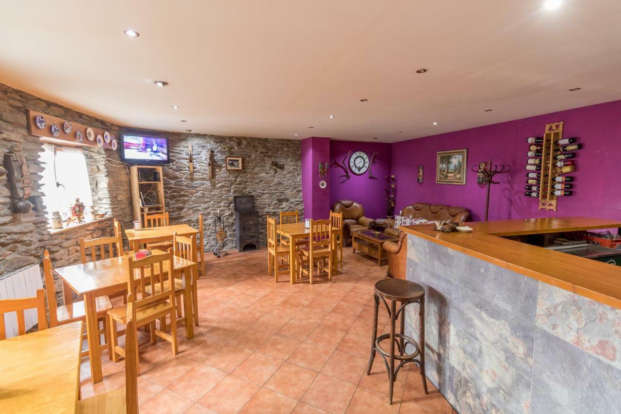 Casa Rural La Fuente Tejedo del Sil ภายนอก รูปภาพ
