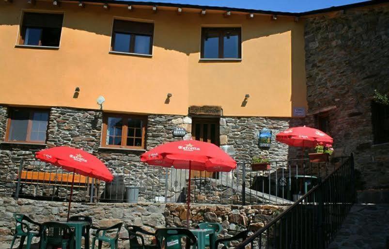 Casa Rural La Fuente Tejedo del Sil ภายนอก รูปภาพ